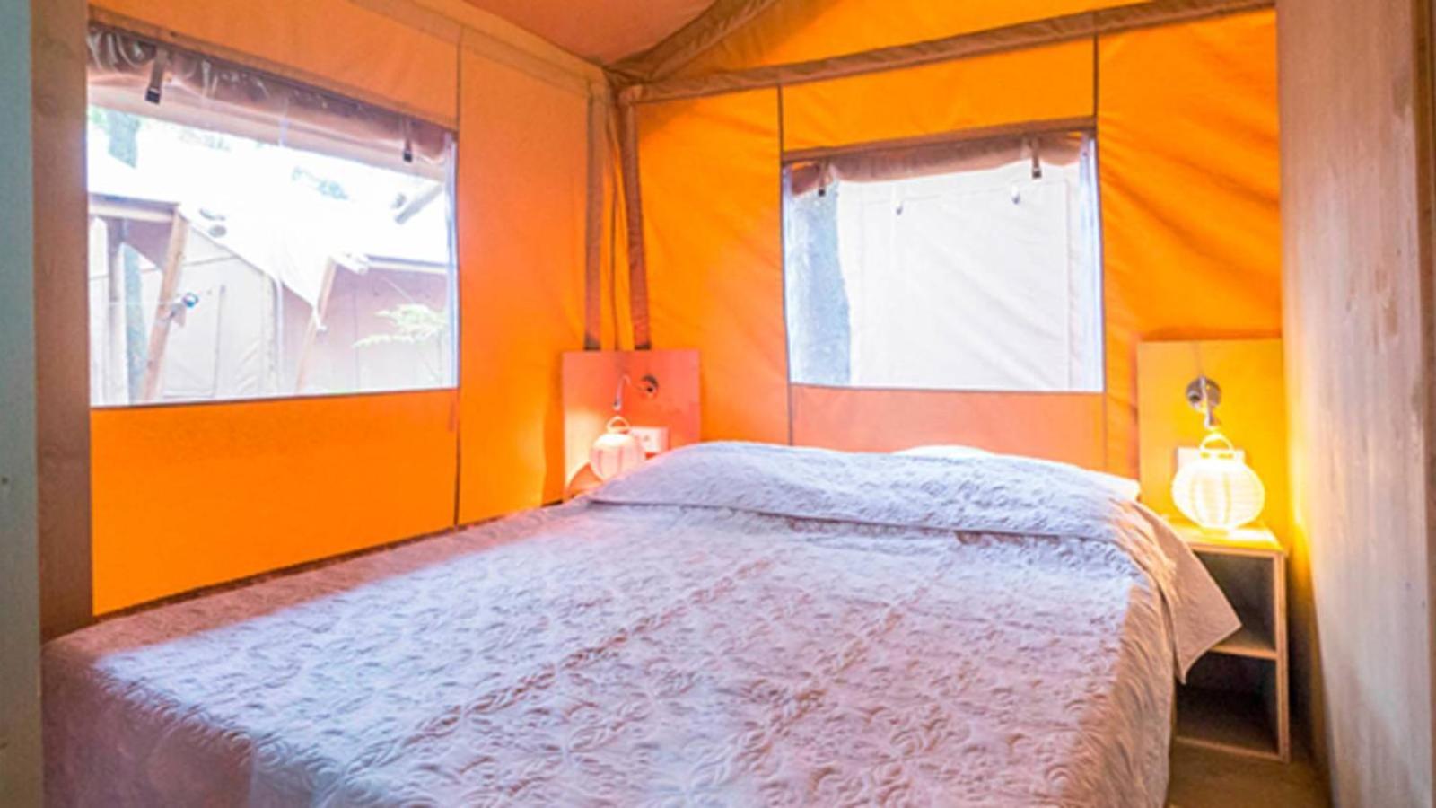 Eurocamp Tents At Campsite Val Saline Hotel Rovinj Luaran gambar