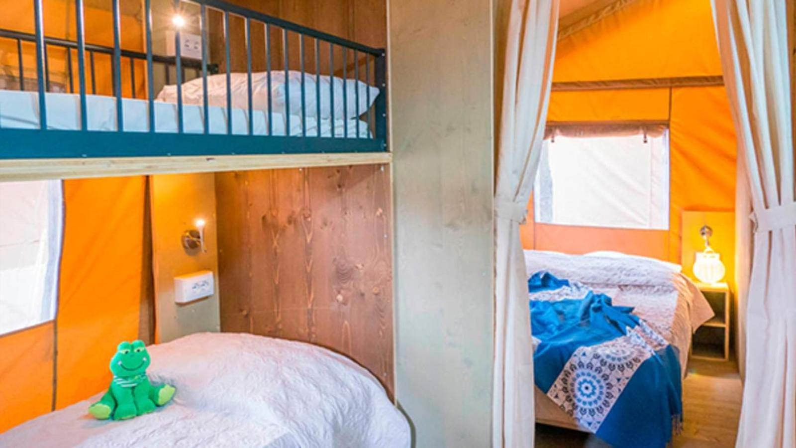 Eurocamp Tents At Campsite Val Saline Hotel Rovinj Luaran gambar
