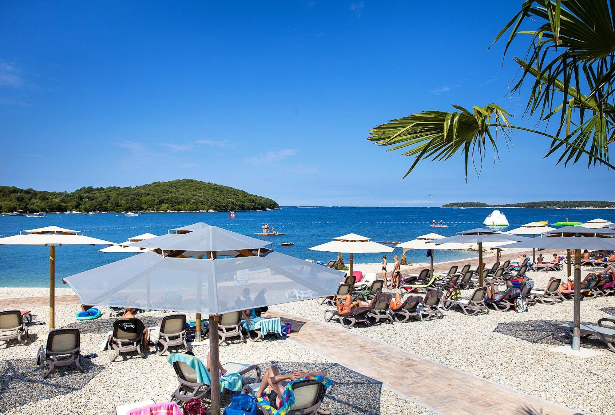 Eurocamp Tents At Campsite Val Saline Hotel Rovinj Luaran gambar